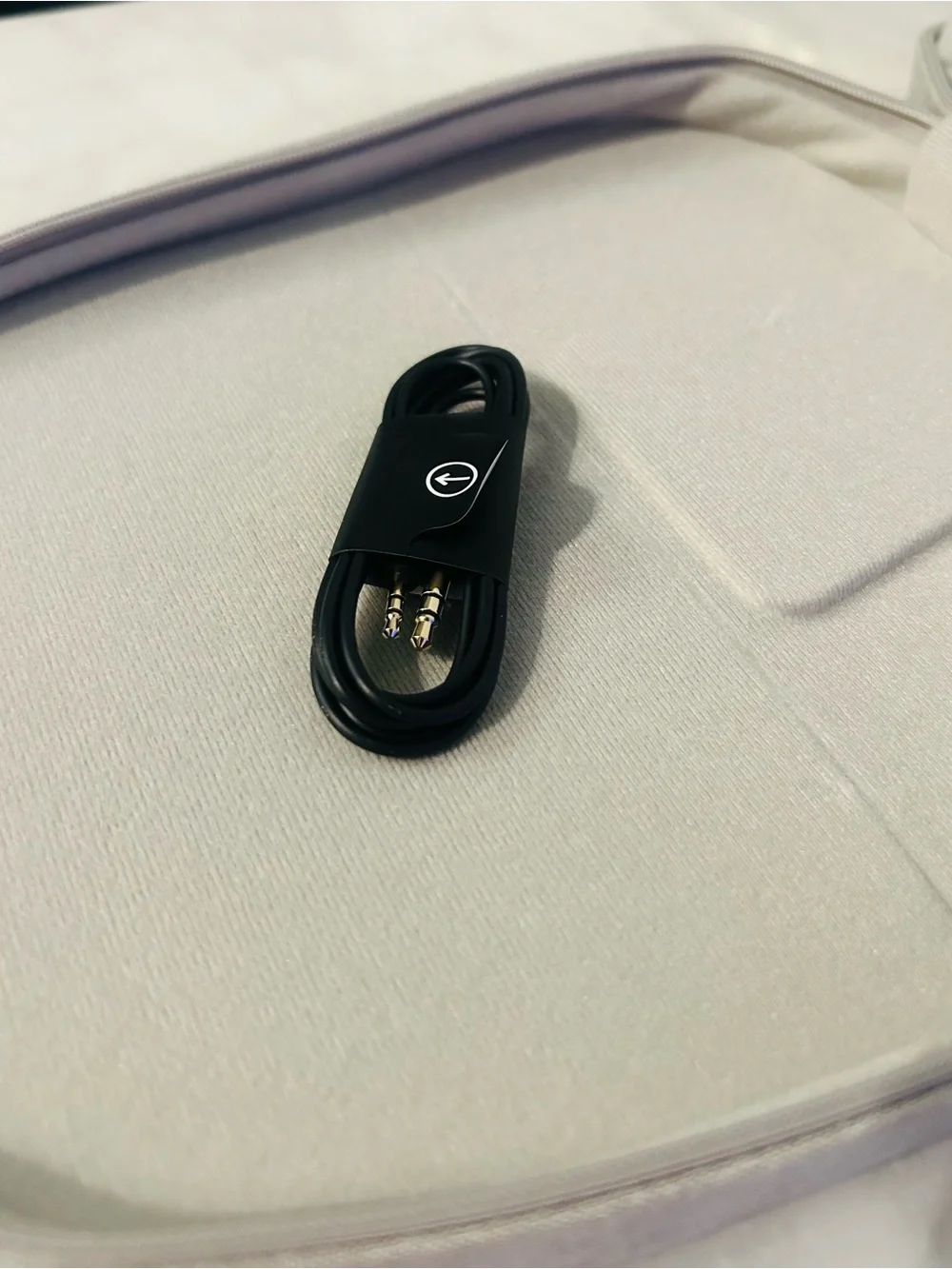 Sony finish cushioned subtle
